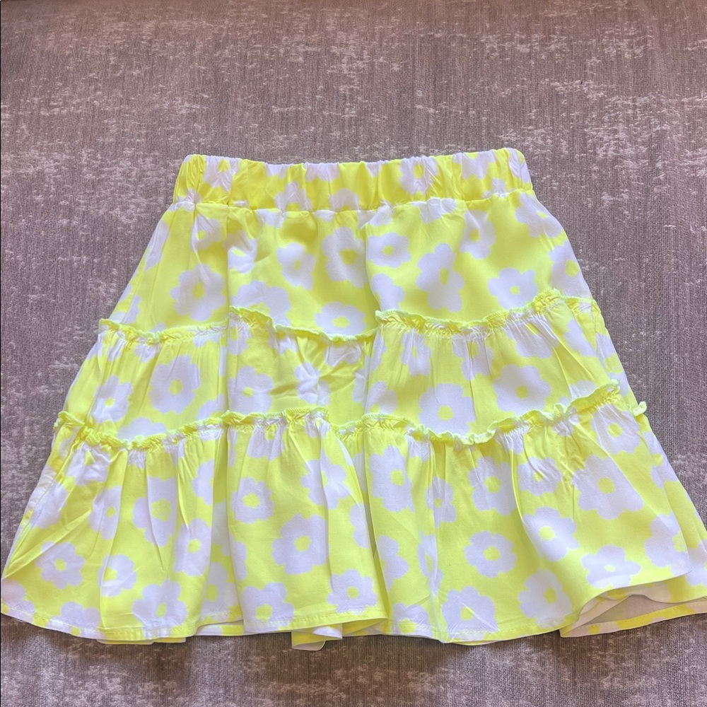 Rockets of awesome girls skirt size 6